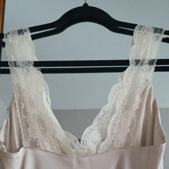 Abercrombie & Fitch Cream Satin Lace Midi Maxi Slip Dress Side Zipper Size XS - Picture 6 of 14